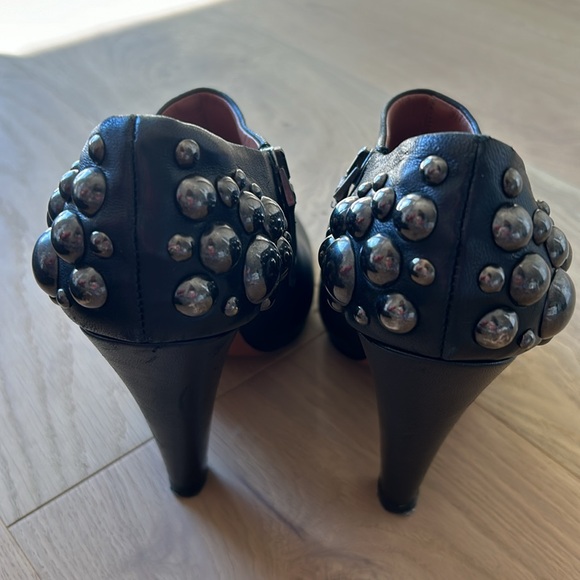 ALAIA black leather booties - Picture 6 of 11